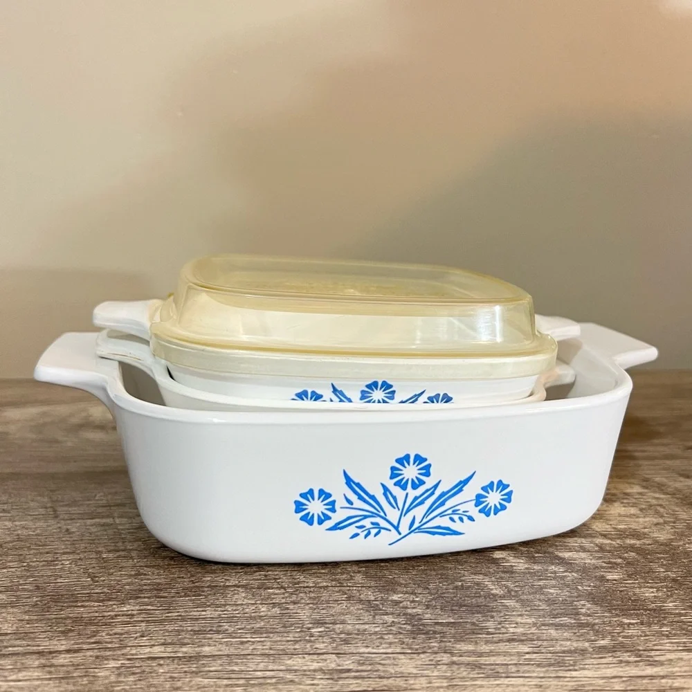 Set of 3 Vintage Cornflower Blue Corning Ware Casserole Dishes 2 Petite & a 1 Qt